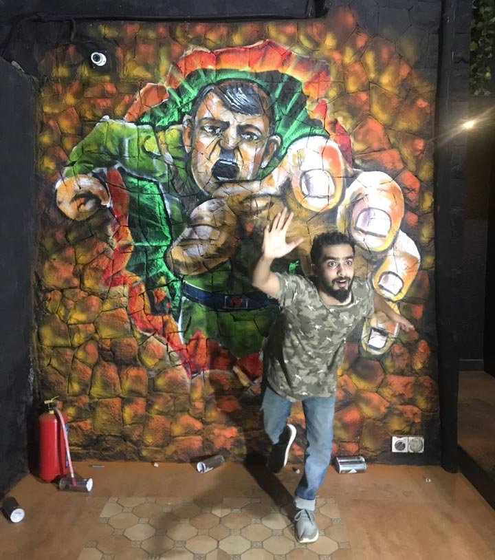 hitler-3d-graffiti-zake-andheri-mumbai-restaurant-graffiti