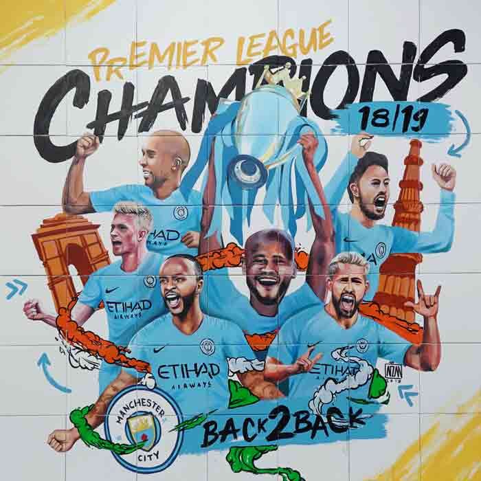 football mural for manchester city