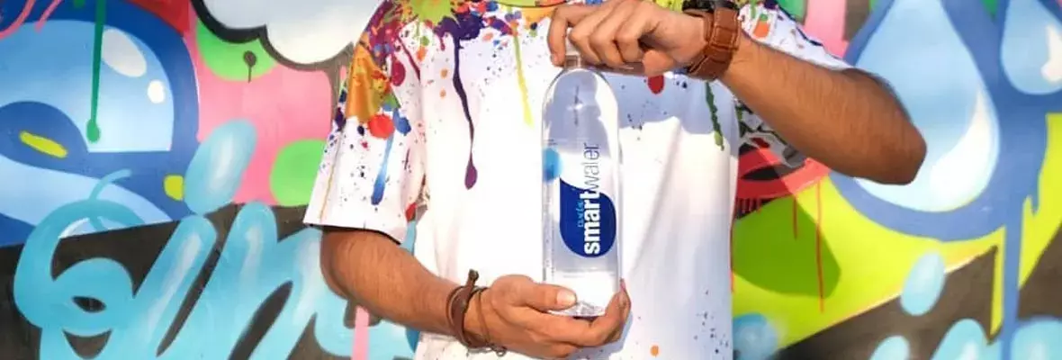 Smartwater art campaign stall design for lakme fashion week